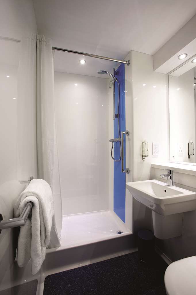 Travelodge Leicester Hinckley Road Номер фото