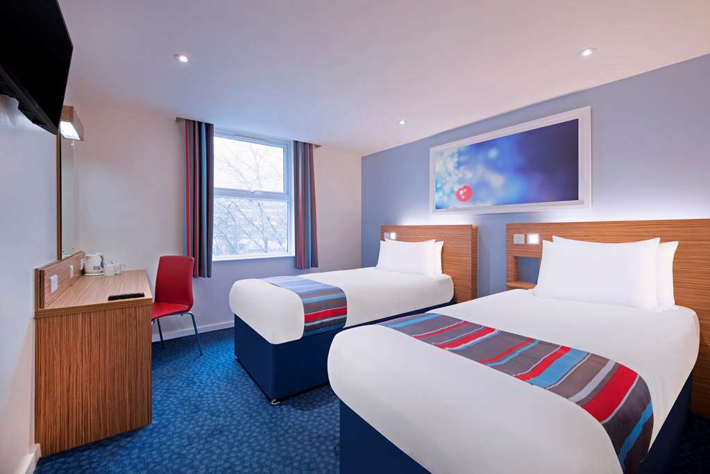 Travelodge Leicester Hinckley Road Номер фото